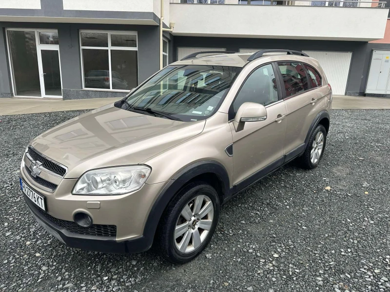 Chevrolet Captiva 3.2 LPG, снимка 1 - Автомобили и джипове - 48313081