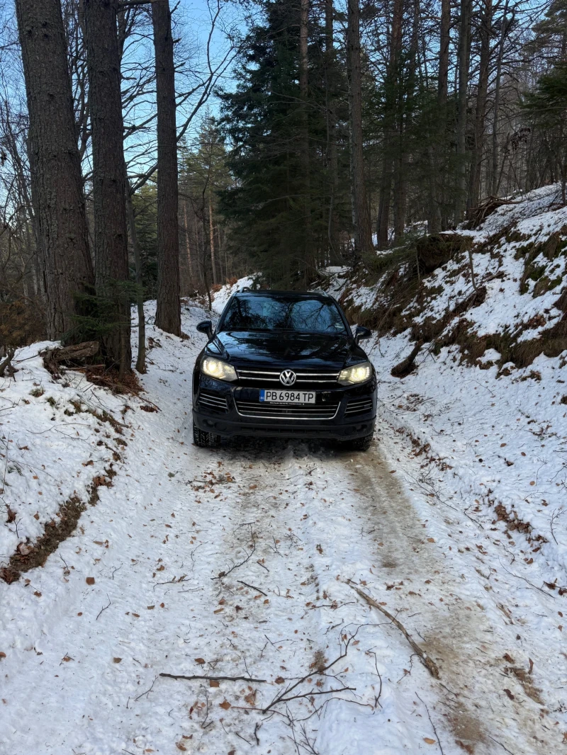 VW Touareg, снимка 2 - Автомобили и джипове - 53074529