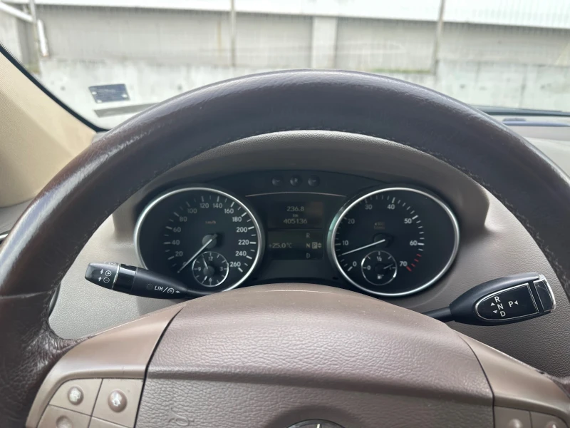 Mercedes-Benz ML 500, снимка 13 - Автомобили и джипове - 53356535