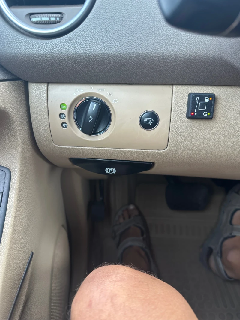 Mercedes-Benz ML 500, снимка 17 - Автомобили и джипове - 53356535