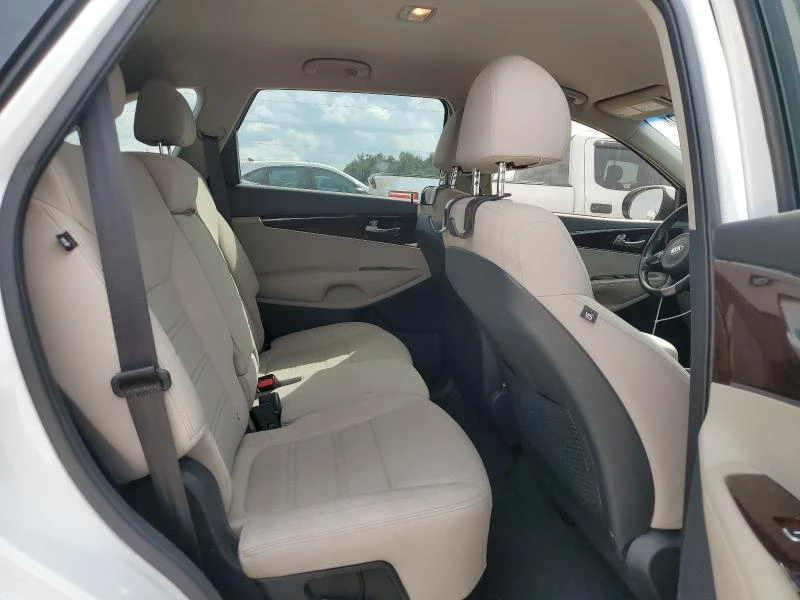 Kia Sorento 2.4L 4 Front-wheel Drive | Mobile.bg   3