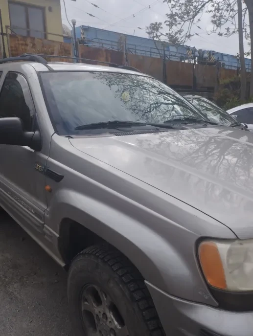 Jeep Grand cherokee, снимка 8 - Автомобили и джипове - 54388883