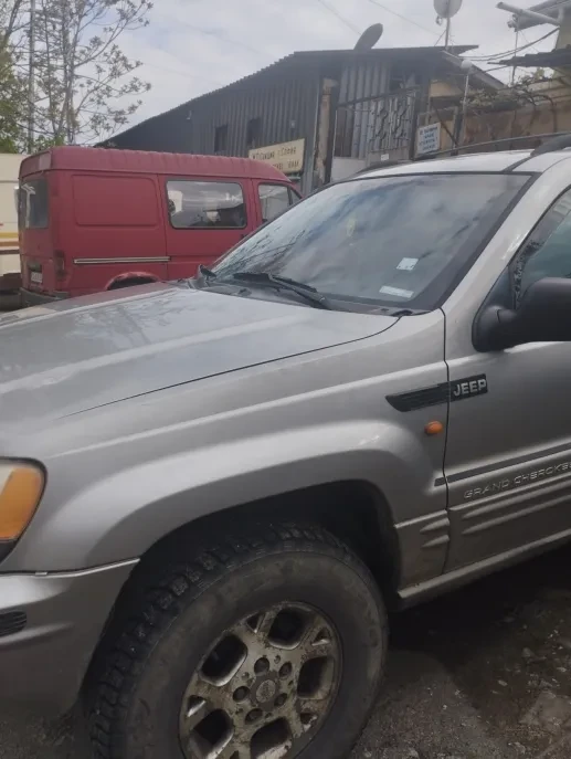 Jeep Grand cherokee, снимка 7 - Автомобили и джипове - 54388883