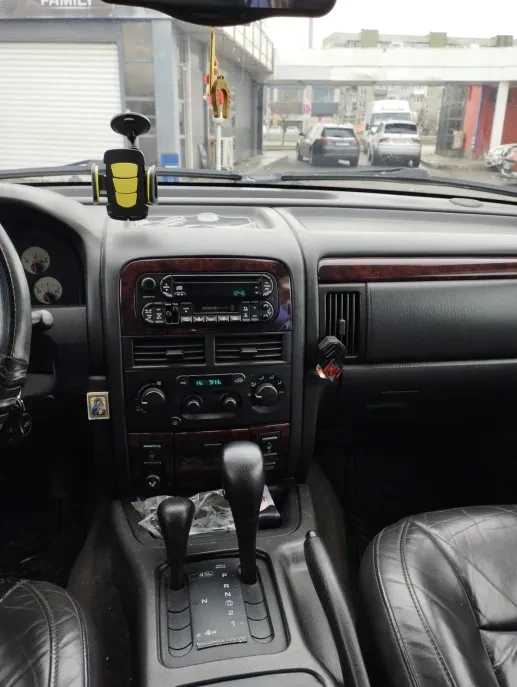 Jeep Grand cherokee, снимка 3 - Автомобили и джипове - 54388883