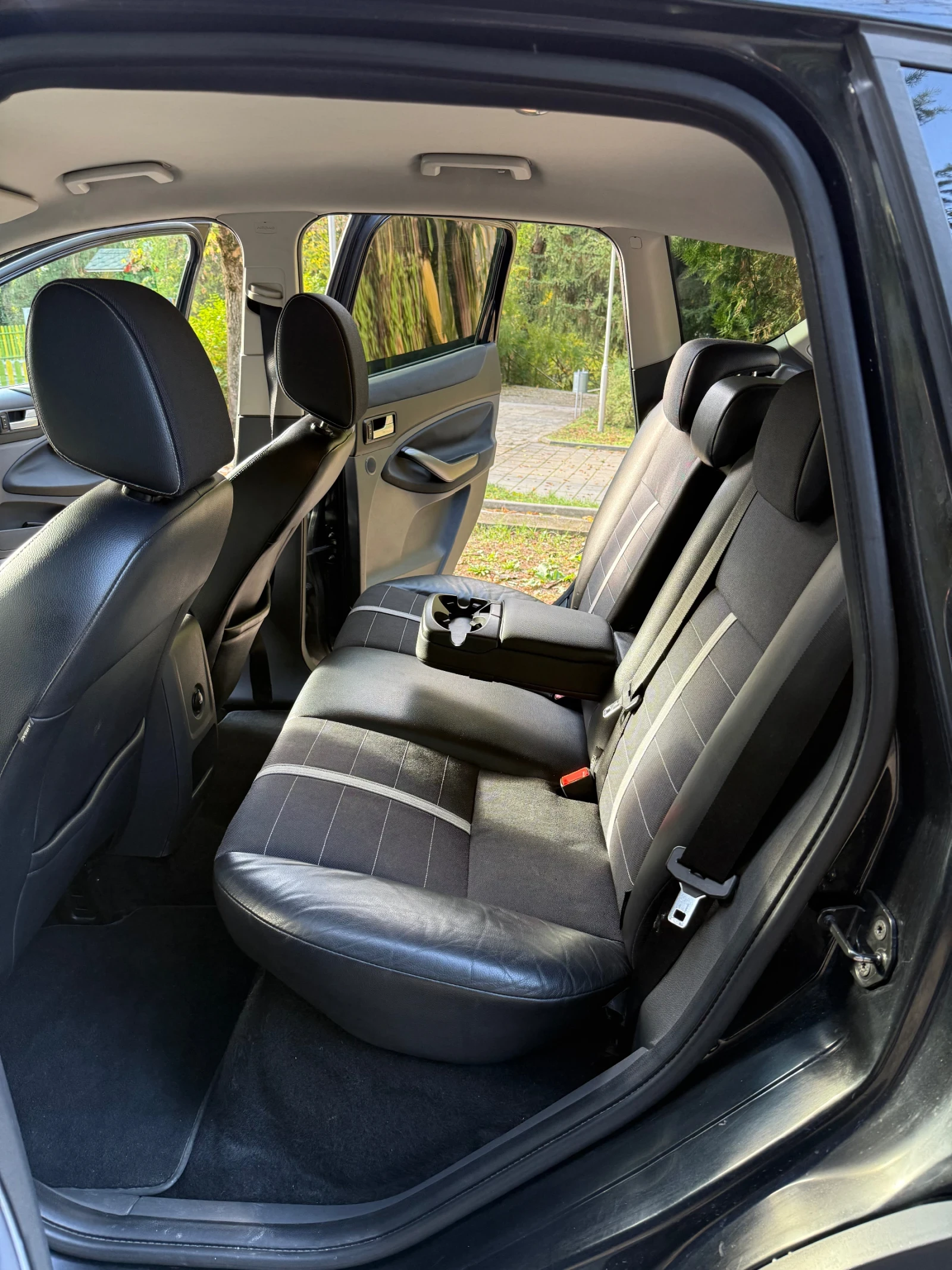 Ford Kuga Titanium - изображение 8