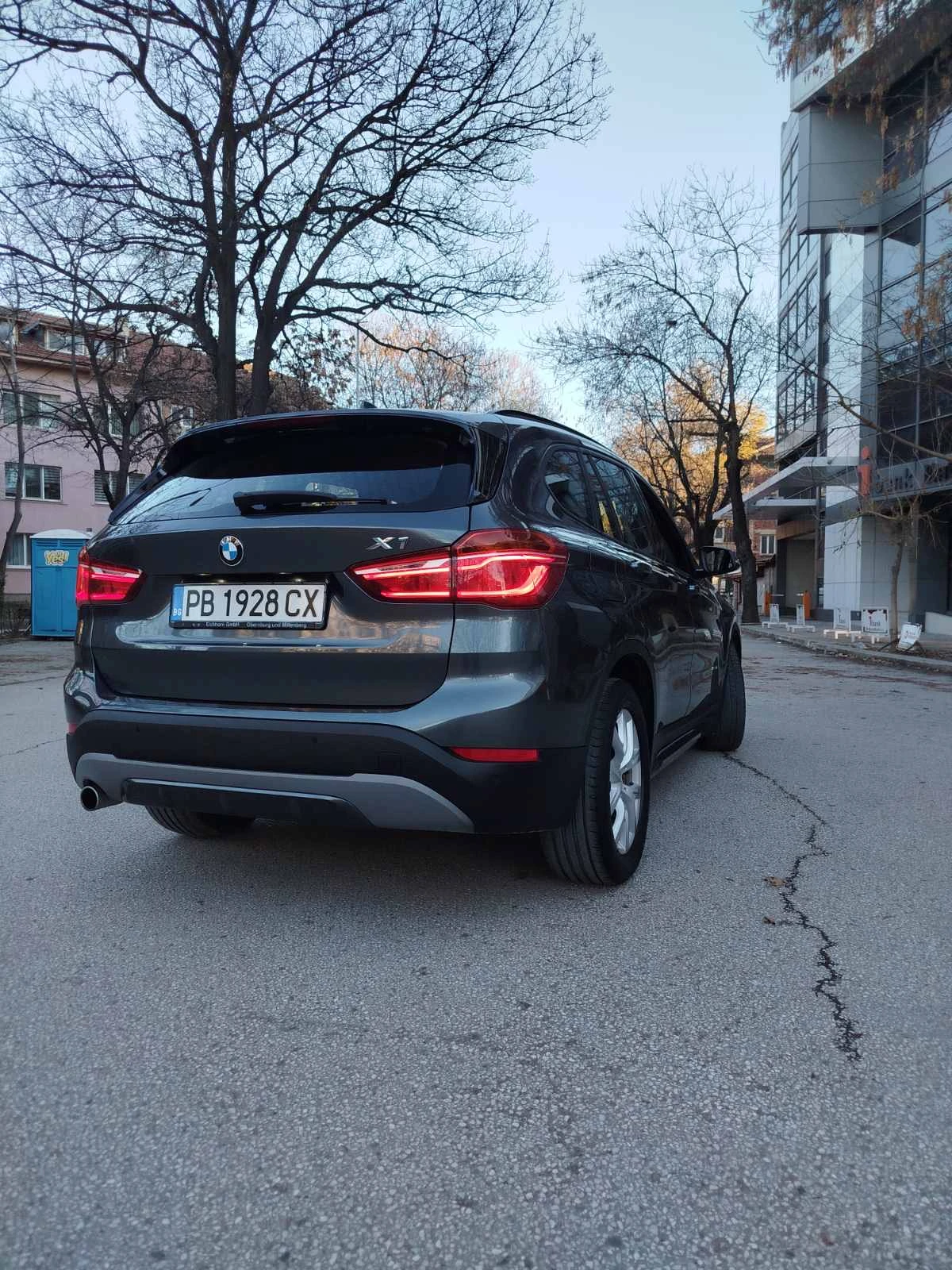 BMW X1 S Drive 18d - изображение 3