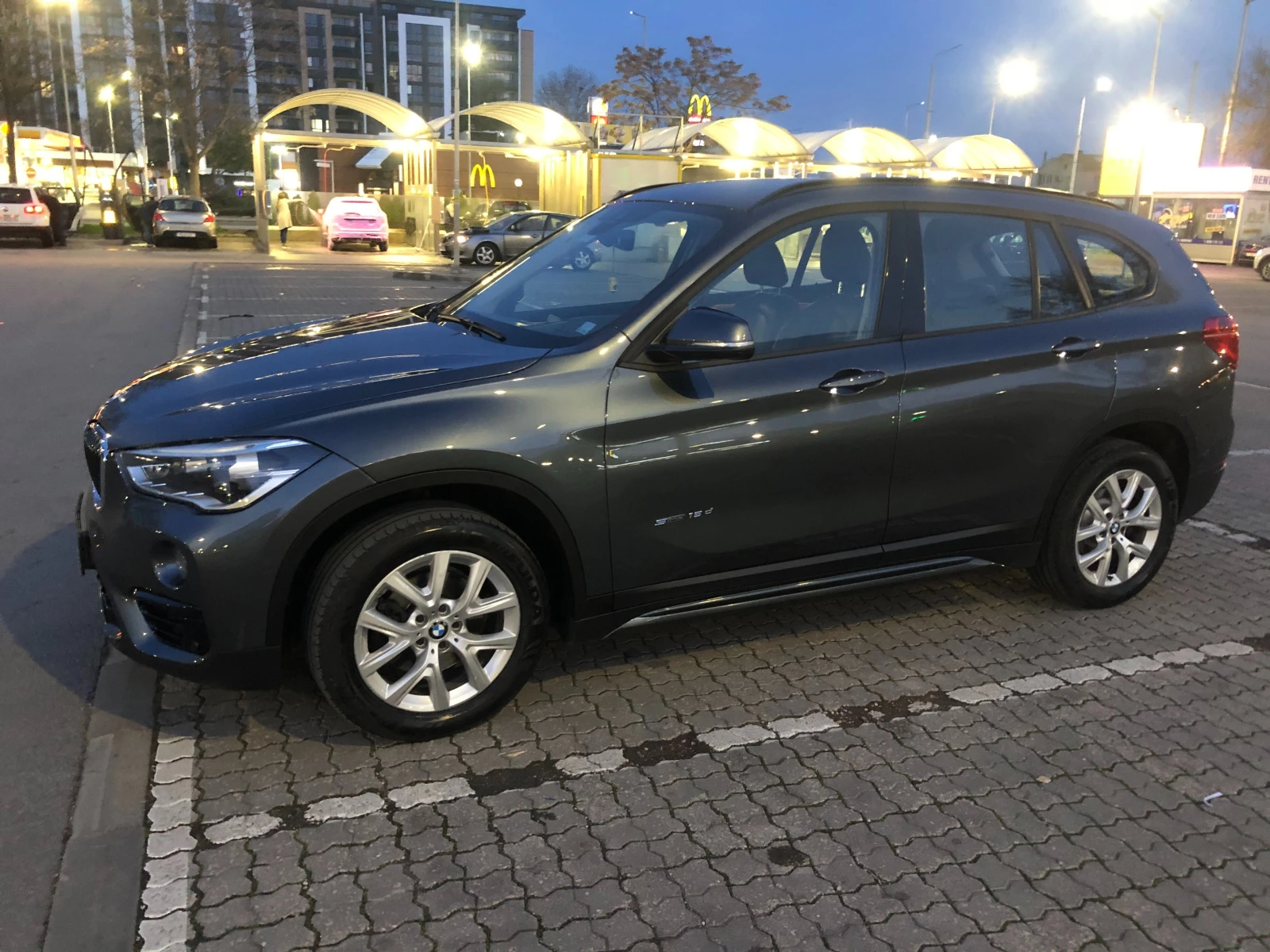 BMW X1 S Drive 18d, снимка 12 - Автомобили и джипове - 53008500