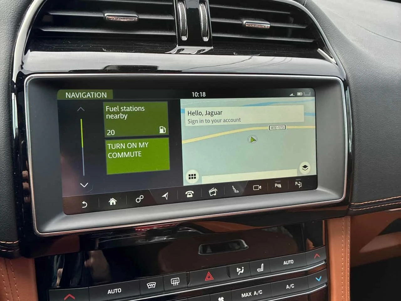 Jaguar F-PACE * SVR * CARFAX * ���� �� �� | Mobile.bg � ����������� 8