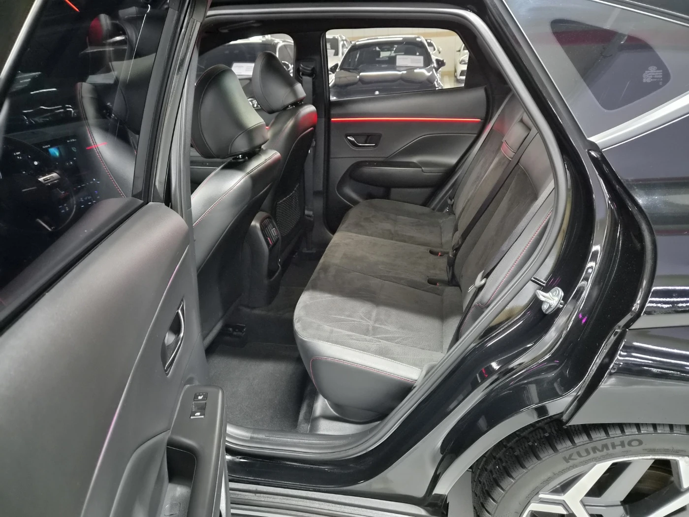 Hyundai Kona 2025* 4WD* inspiration N Line* Обдух* 360* Dis* Pa, снимка 14 - Автомобили и джипове - 55922757