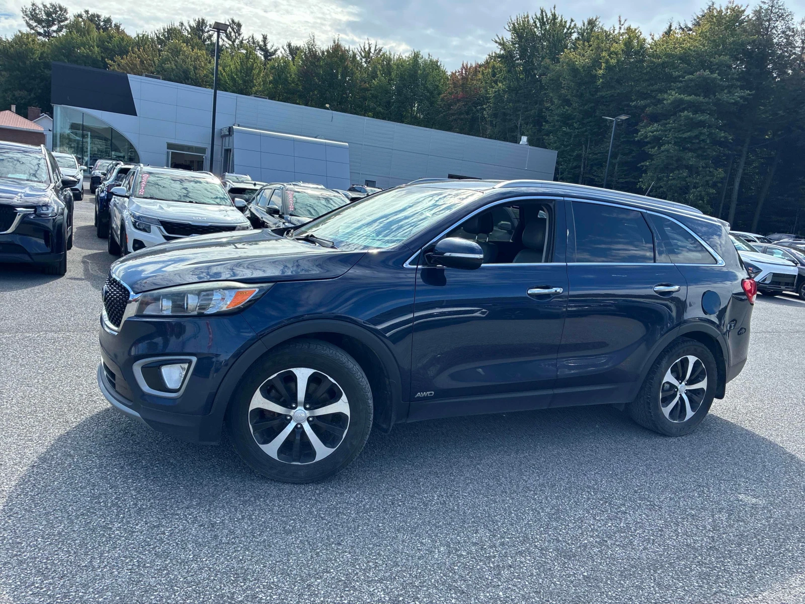 Kia Sorento * 2.0L Turbo * АВТОКРЕДИТ БЕЗ ПЪРВОНАЧАЛНА ВНОСКА*, снимка 14 - Автомобили и джипове - 56152201