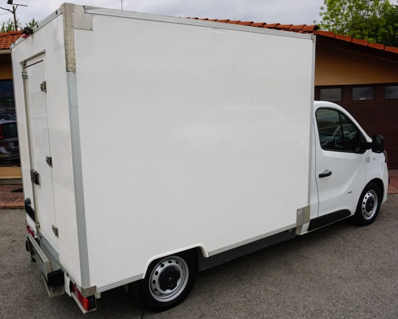 Opel Vivaro 1.6 CDTI L2H1, снимка 3 - Бусове и автобуси - 38671078