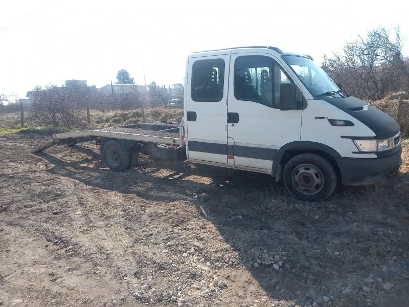 Iveco Daily, снимка 8 - Бусове и автобуси - 49343530