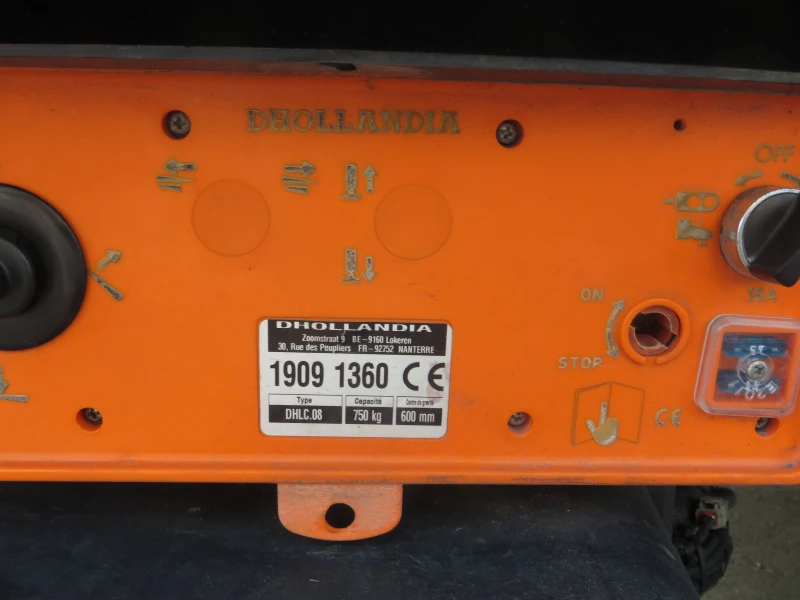 Iveco Daily 35C16 ФУРГОН С ПАДАЩ БОРД, снимка 16 - Бусове и автобуси - 51052079