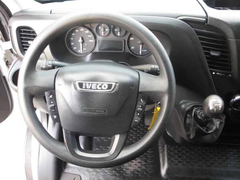 Iveco Daily 35C16 ФУРГОН С ПАДАЩ БОРД, снимка 8 - Бусове и автобуси - 51052079