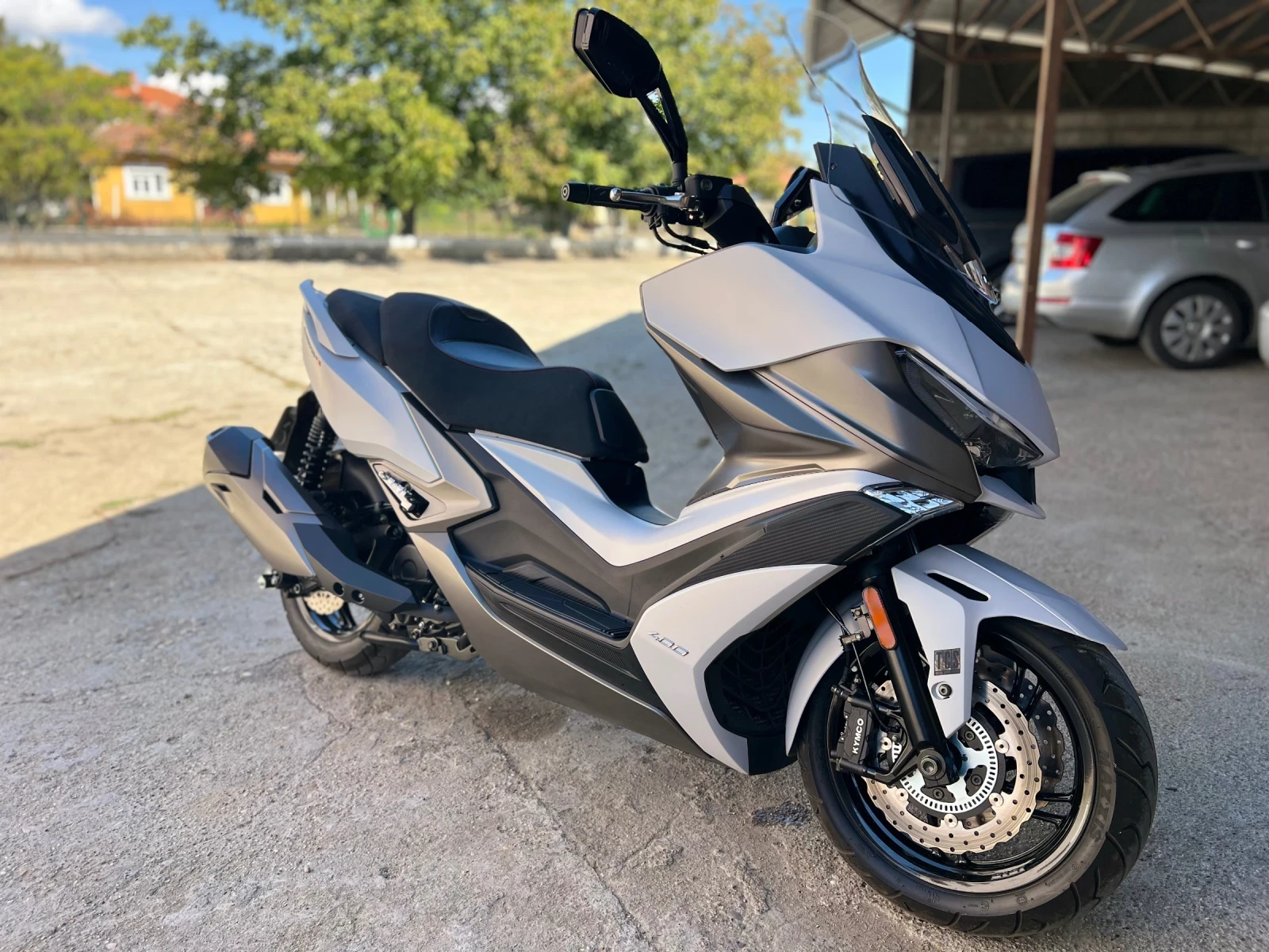Kymco Xciting VS 400 * 1000км НОВ, снимка 11 - Мотоциклети и мототехника - 56178128