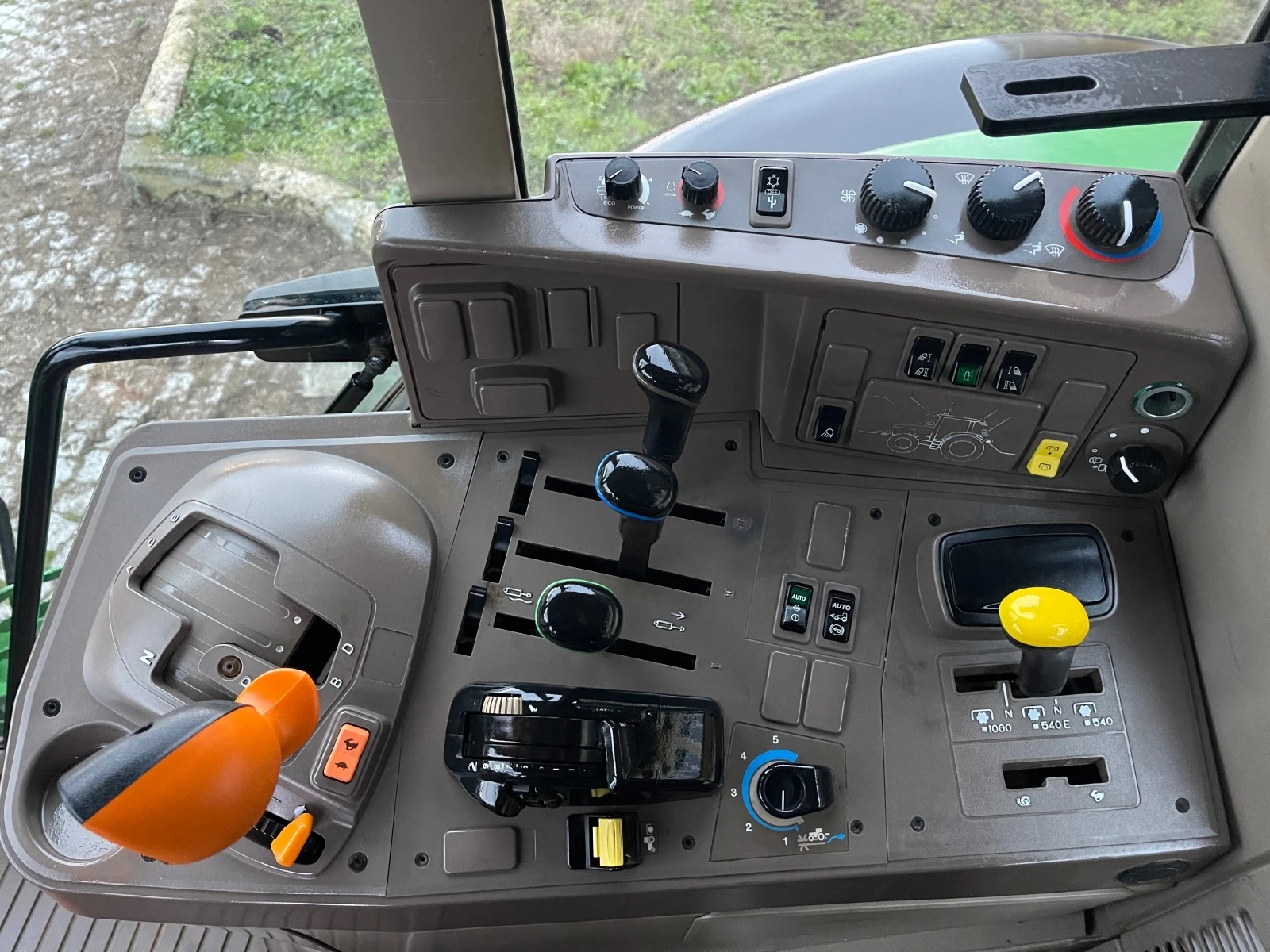  John Deere 6195M POWER QUAD    | Mobile.bg   14