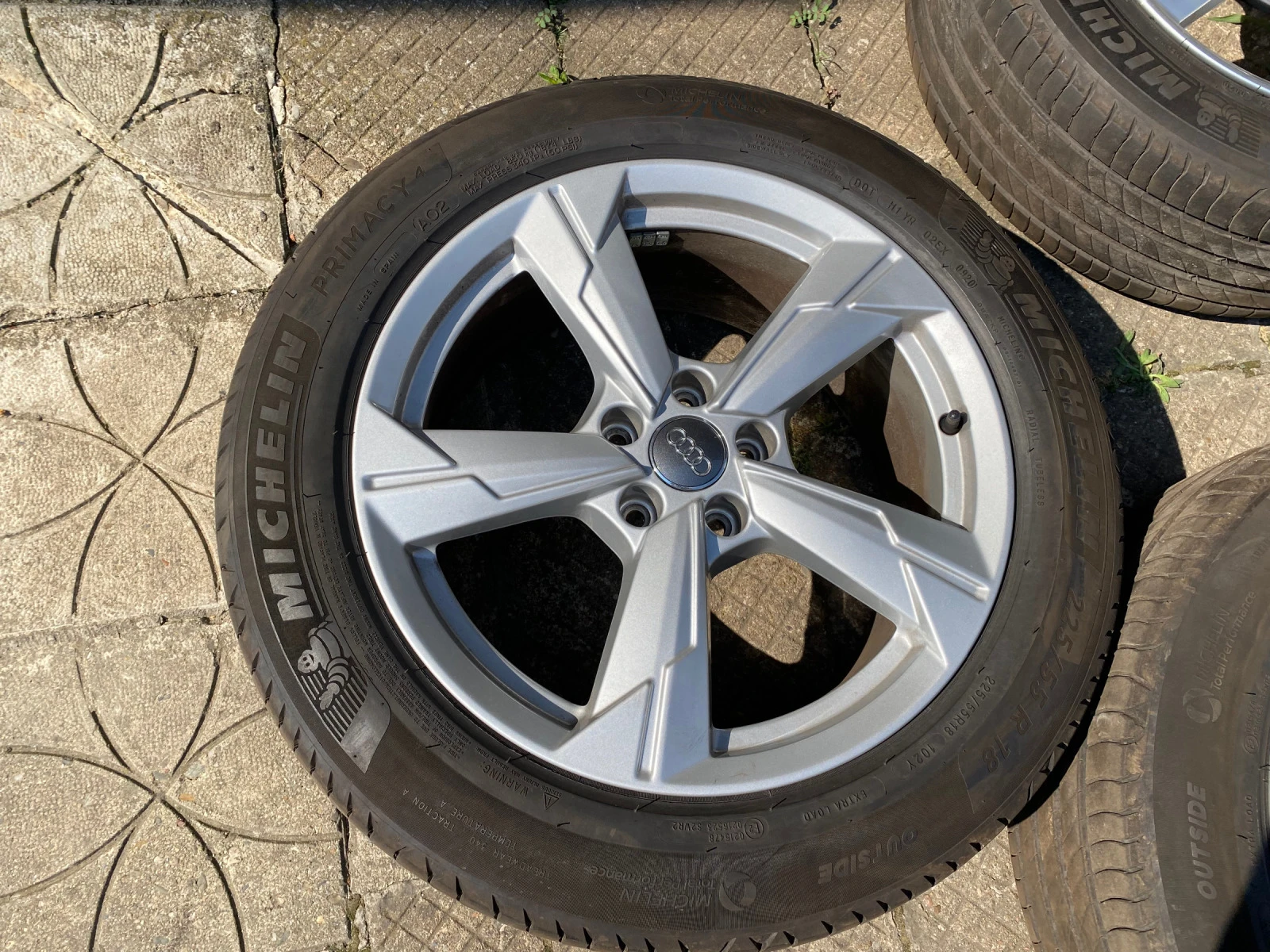    225/55R18  Audi | Mobile.bg   10