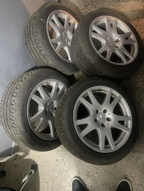        245/45R17  Mercedes-Benz