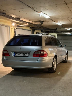 Mercedes-Benz E 320 4 Matic, Avantgarde, Обслужена, снимка 4