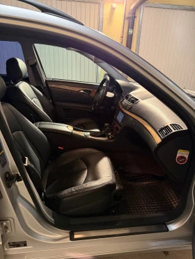 Mercedes-Benz E 320 4 Matic, Avantgarde, Обслужена, снимка 9