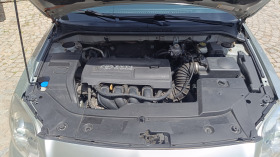 Toyota Avensis 1.8 VVTI автоматик+ газ, снимка 12 - Автомобили и джипове - 45902806