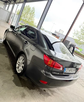 Lexus IS 220d 2.2 | Mobile.bg    9