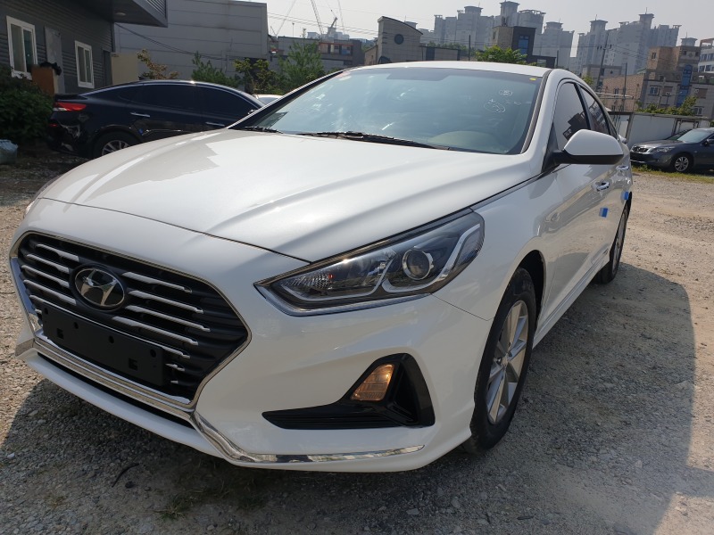 Hyundai Sonata LPG, 1г гаранция, сервизна история и гарантирани к, снимка 3 - Автомобили и джипове - 41826109