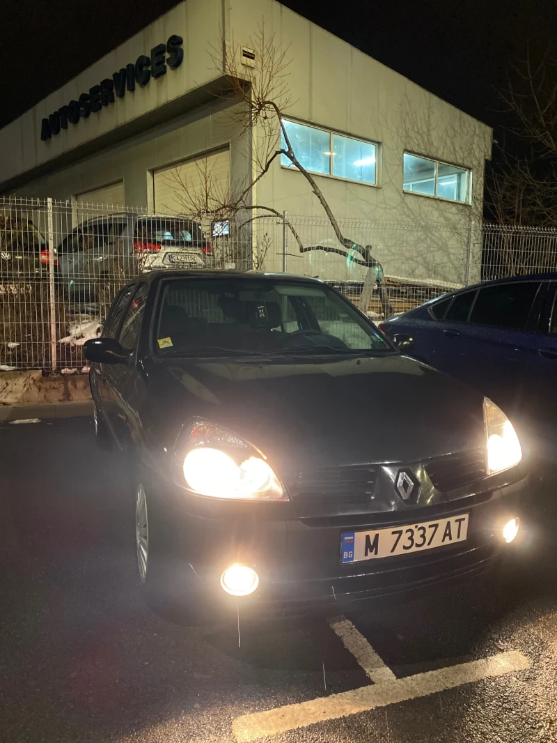 Renault Clio 1.2, снимка 4 - Автомобили и джипове - 48856602