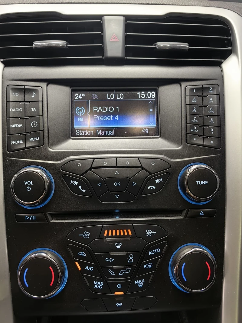 Ford Mondeo 1.5 ECOBOOST/ ГАЗ-БЕНЗИН/ЛИЗИНГ/ОБСЛ/РЕГ/142000км, снимка 7 - Автомобили и джипове - 50952680