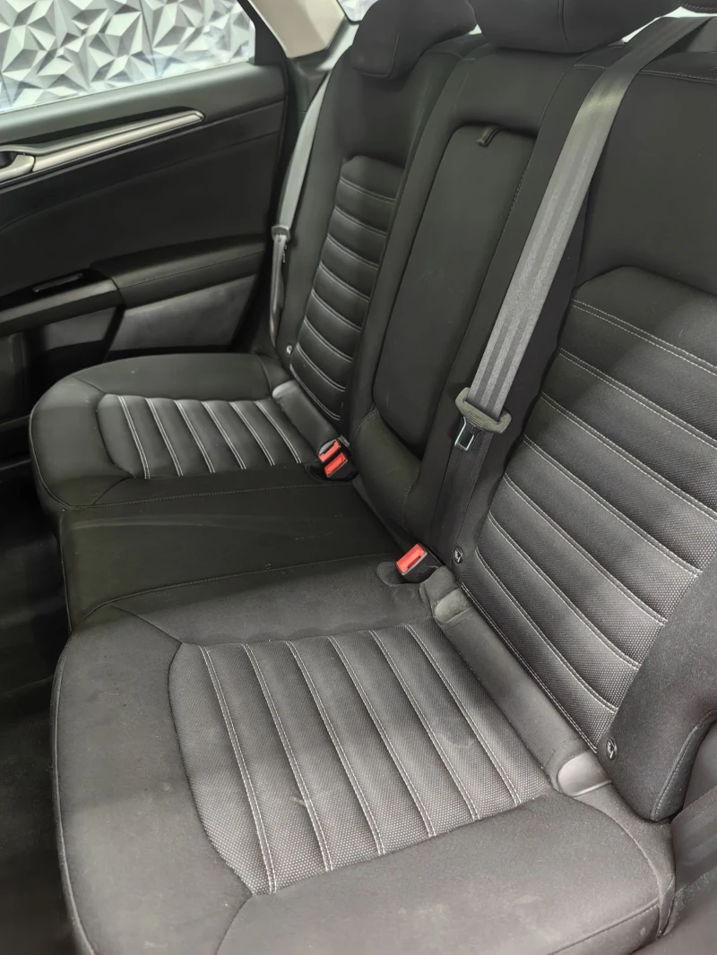 Ford Mondeo 1.5 ECOBOOST/ ГАЗ-БЕНЗИН/ЛИЗИНГ/ОБСЛ/РЕГ/142000км, снимка 12 - Автомобили и джипове - 50952680