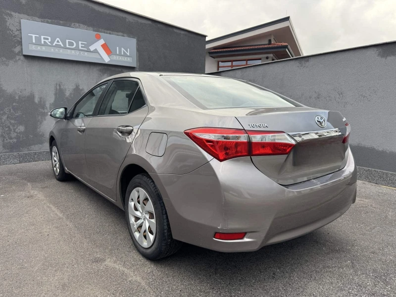 Toyota Corolla 1.6 VALVEMATIC, снимка 6 - Автомобили и джипове - 51996822