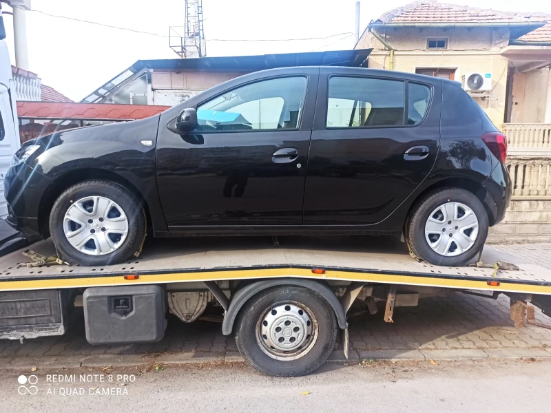 Dacia Sandero, снимка 4 - Автомобили и джипове - 52104343