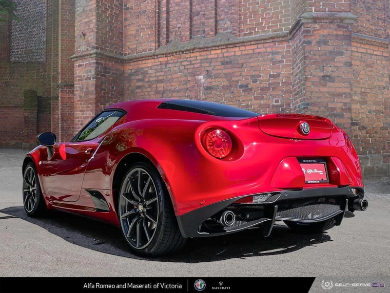Alfa Romeo 4C * АВТОКРЕДИТИРАНЕ, снимка 4 - Автомобили и джипове - 52736899