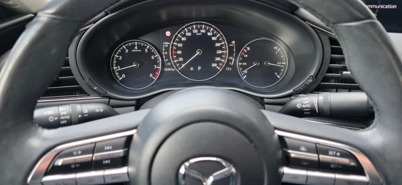 Mazda 3 COM+ Mild hybrid, снимка 8 - Автомобили и джипове - 53045370