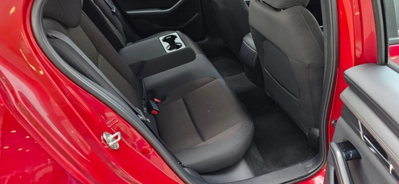 Mazda 3 COM+ Mild hybrid, снимка 16 - Автомобили и джипове - 53045370