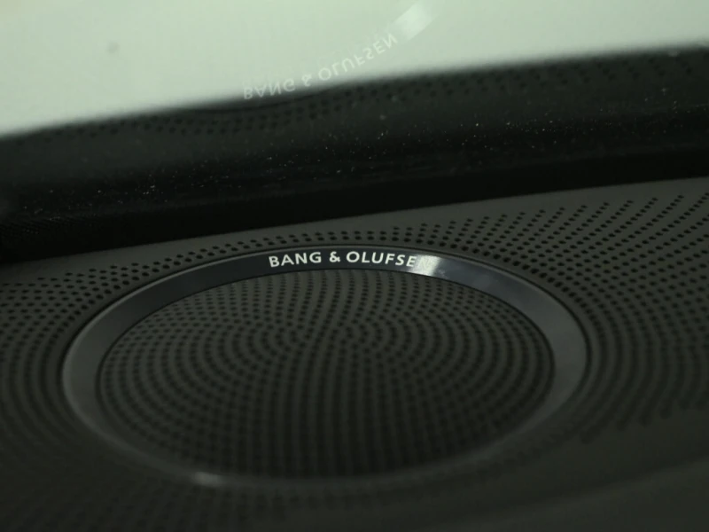 Audi S4  Technik  С РЕГИСТРАЦИЯ & АВТО КРЕДИТ, снимка 14 - Автомобили и джипове - 53257715