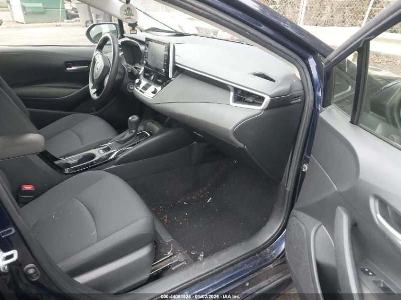 Toyota Corolla LE * CARFAX* , снимка 5 - Автомобили и джипове - 53448095