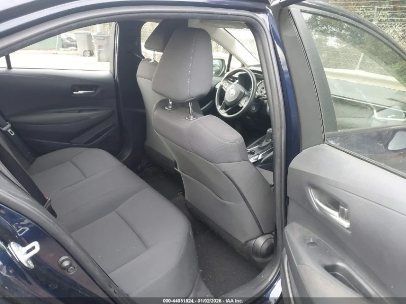 Toyota Corolla LE * CARFAX* , снимка 8 - Автомобили и джипове - 53448095