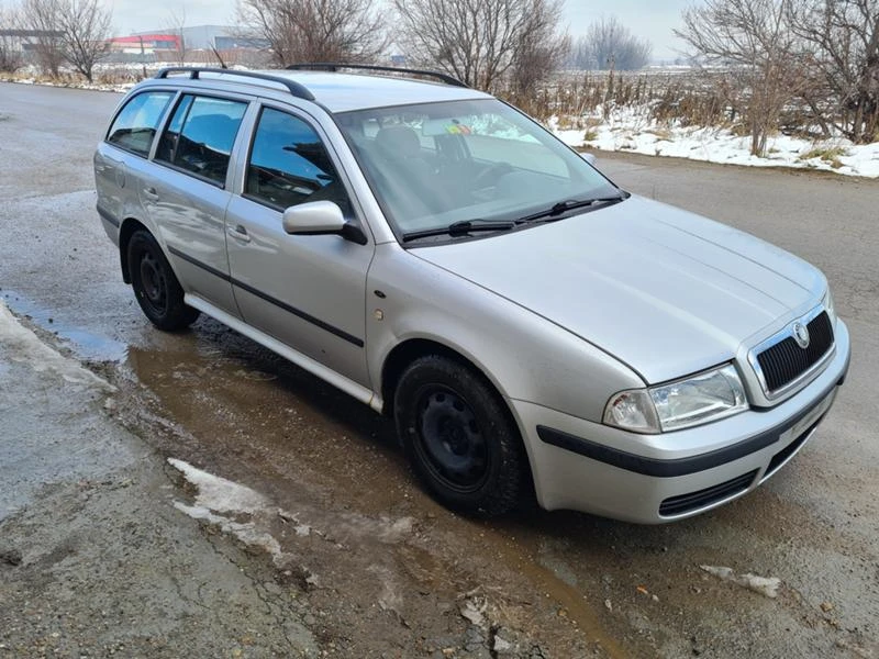 Skoda Octavia 1.8T AUM, снимка 5 - Автомобили и джипове - 47659828