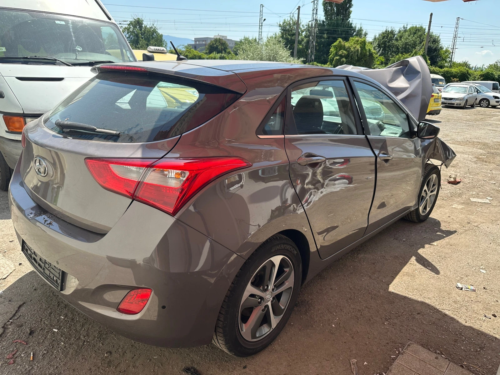 Hyundai I30 1.4 бензин  - изображение 3