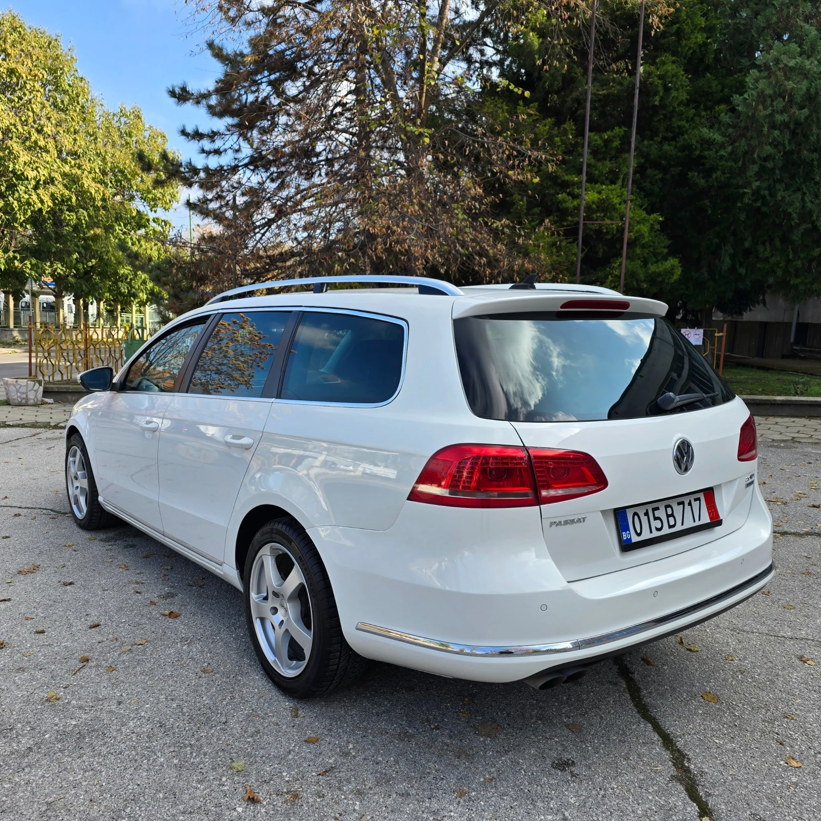 VW Passat 2.0TDI NAVI LED XENON PODGREV - изображение 5