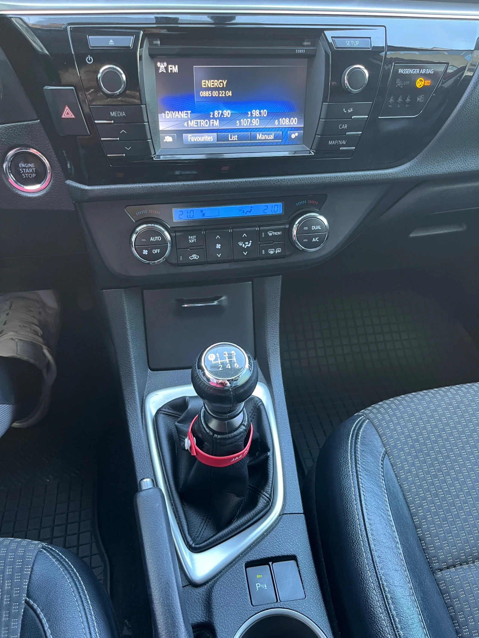 Toyota Corolla 1.6 VVti SOL Бензин с ГАЗ  - изображение 7