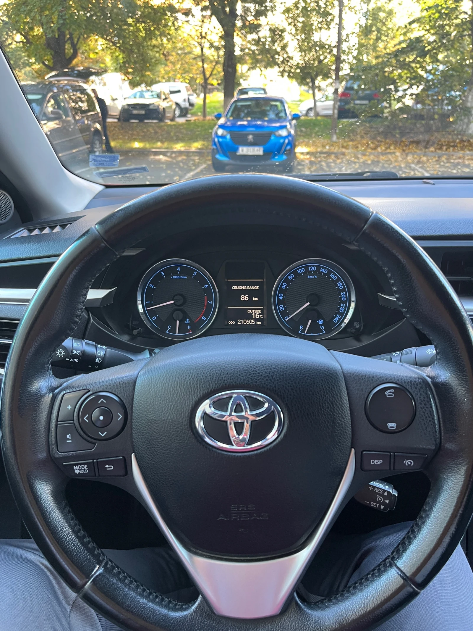 Toyota Corolla 1.6 VVti SOL Бензин с ГАЗ  - изображение 6