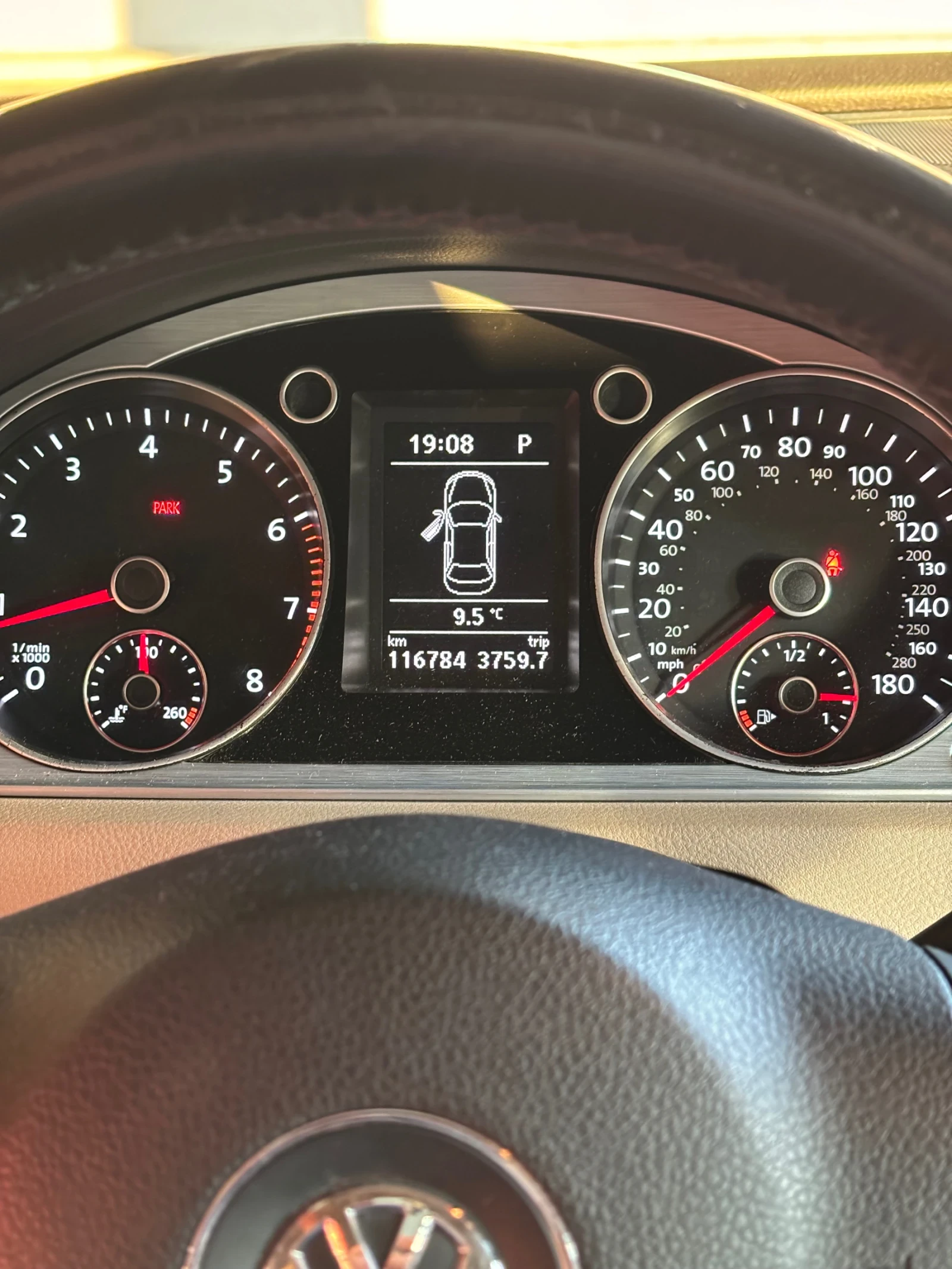 VW CC 2.0 TSI R-line - изображение 9
