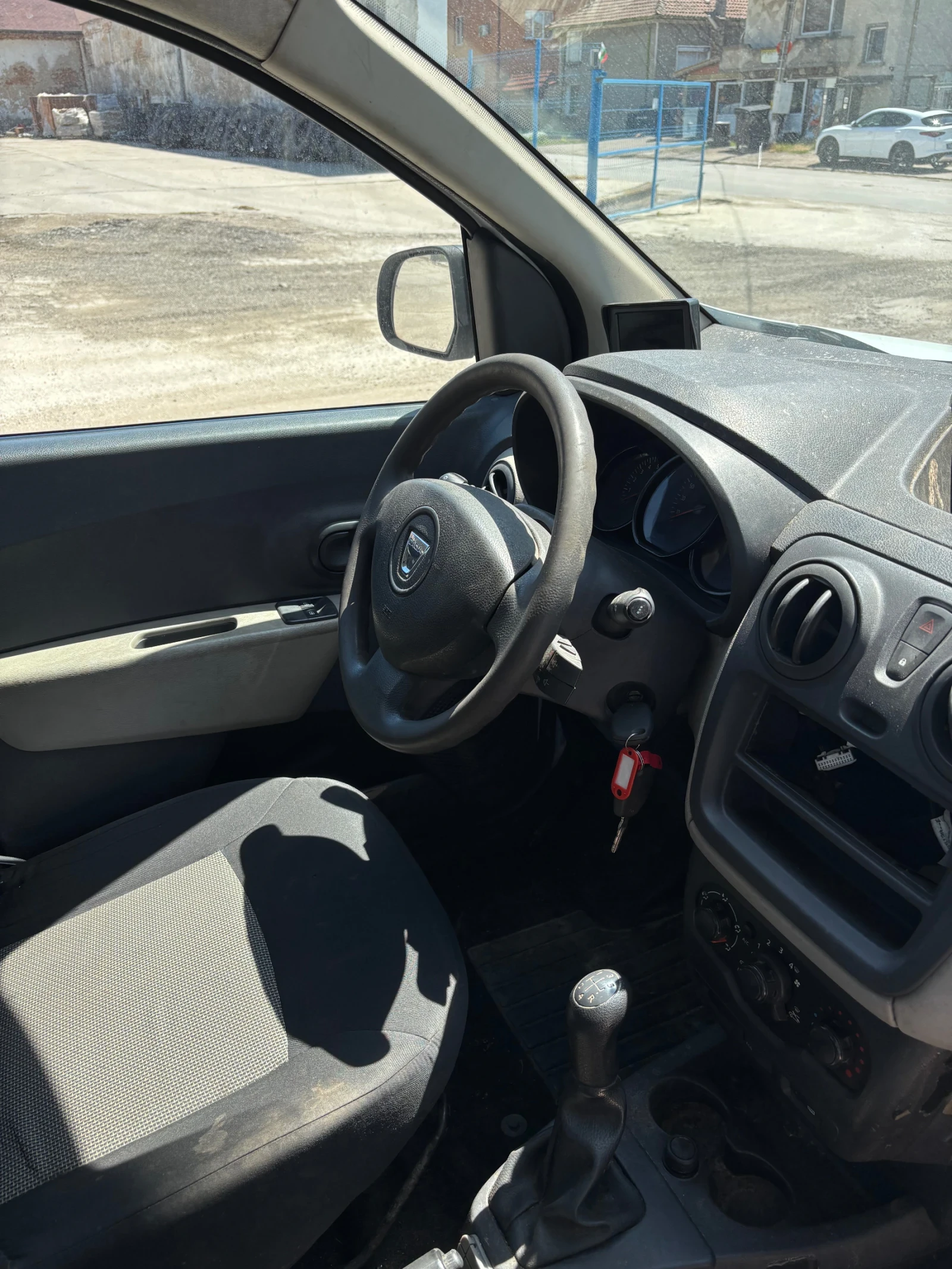 Dacia Dokker 1.5 dci, Климатик - изображение 6