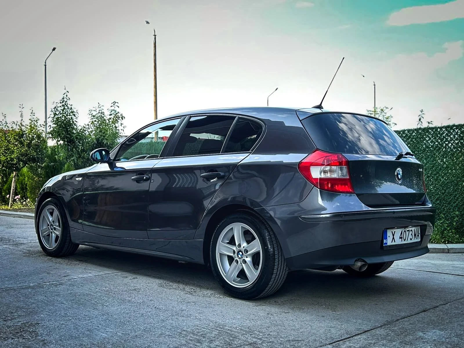 BMW 118 118D - изображение 5