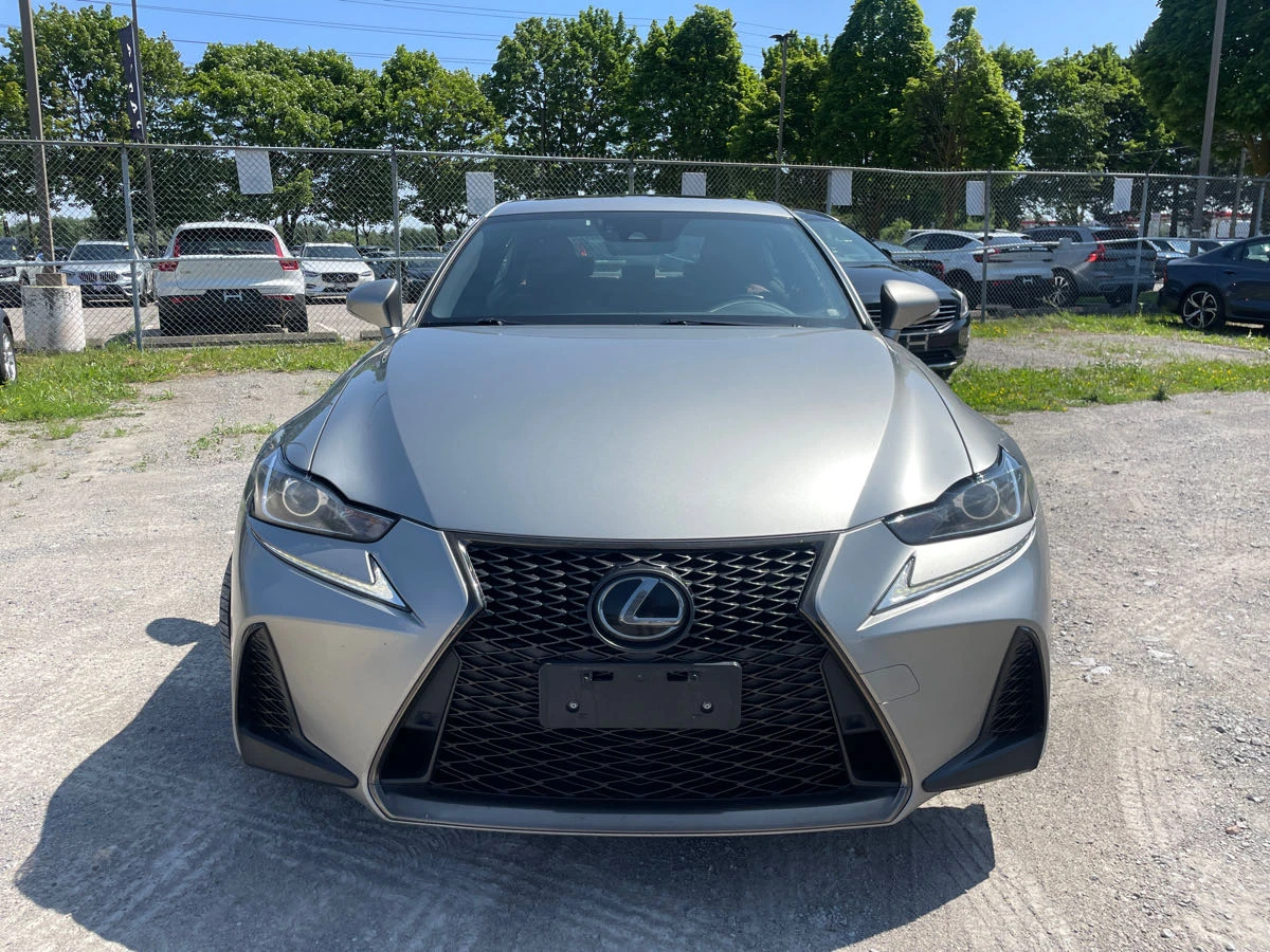 Lexus IS 300 CARFAX* АВТОФИНАНСИРАНЕ* БЕЗ ПЪРВОНАЧАЛНА ВНОСКА*  - изображение 2