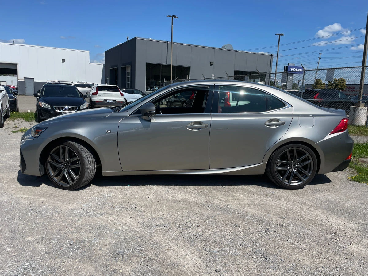 Lexus IS 300 CARFAX* АВТОФИНАНСИРАНЕ* БЕЗ ПЪРВОНАЧАЛНА ВНОСКА*  - изображение 3