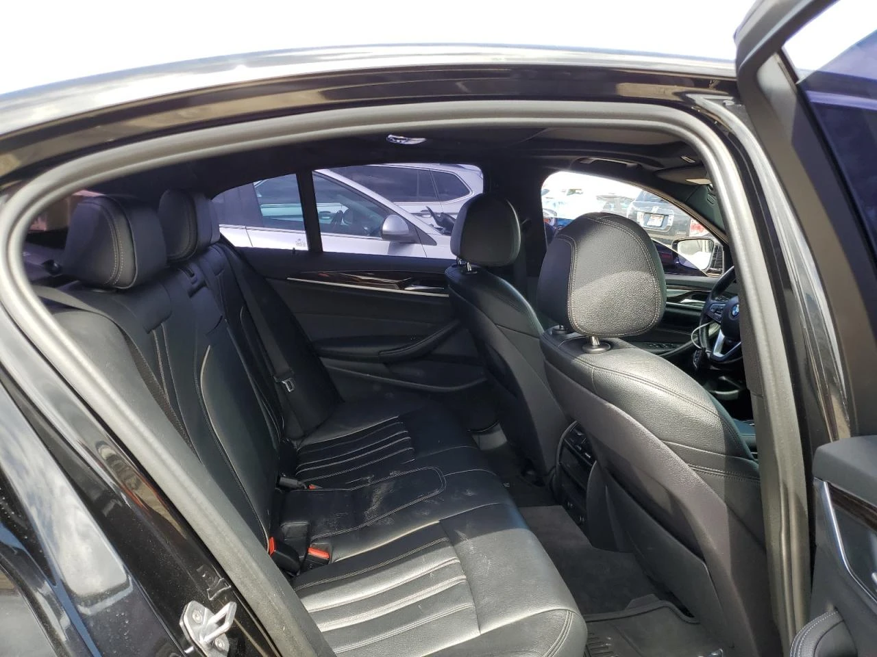 BMW 530 530/XDRIVE/AMBI/ПАНО/ADAPTIVE LIGHTS/HEAD UP/ - изображение 10