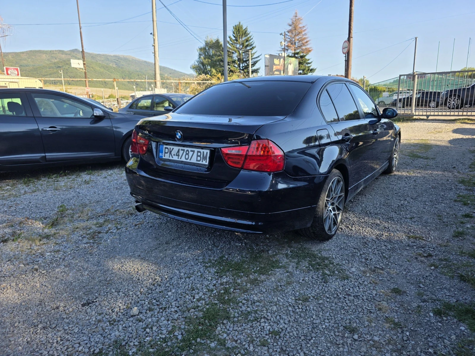 BMW 320  - изображение 4